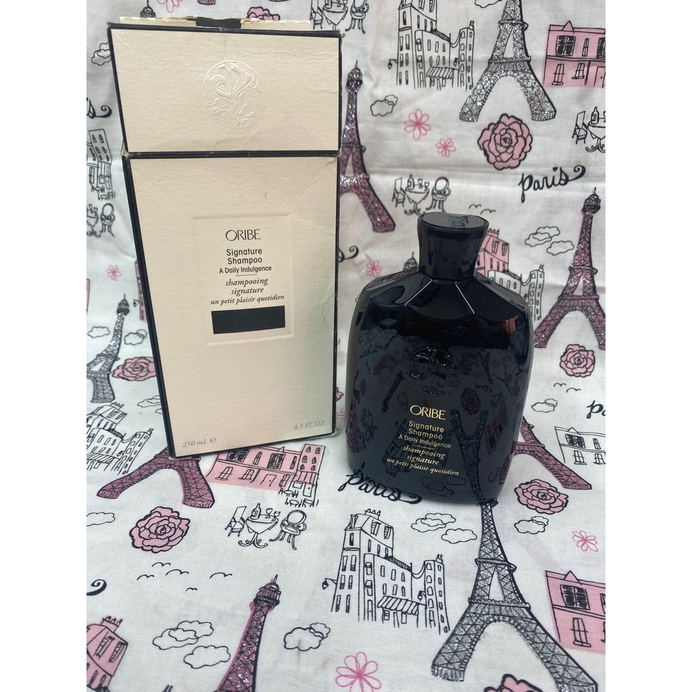 Oribe Signature Shampoo A Daily Indulgence 8.5 fl oz 250ml New in Damage Box